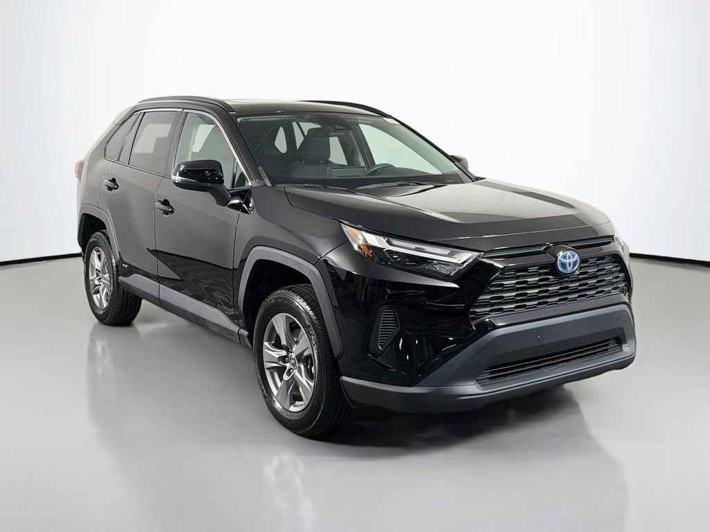 Used 2023 Toyota RAV4 XLE w/ Convenience Package AWD/4WD image 1