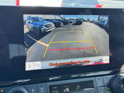 Certified 2025 Toyota Grand Highlander FWD image 21