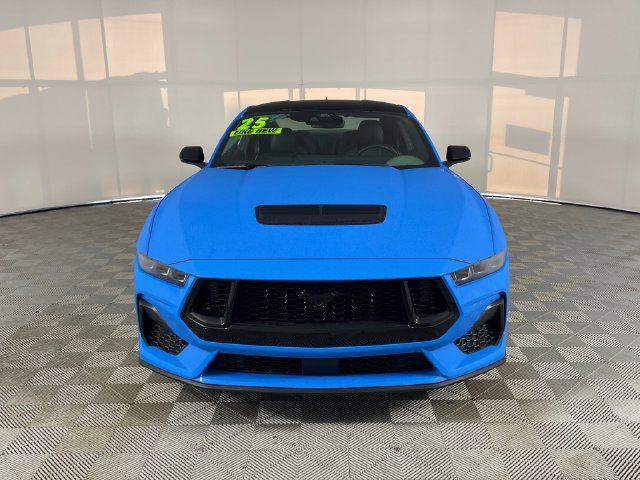 Used 2025 Ford Mustang GT Premium RWD image 16