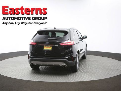 Used 2020 Ford Edge SEL image 38