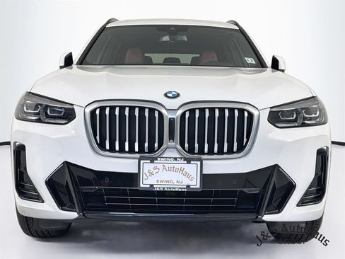 Used 2022 BMW X3 xDrive30i w/ M Sport Package 2 AWD/4WD image 2