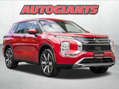 New 2025 Mitsubishi Outlander SE