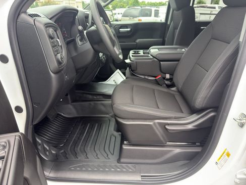 New 2026 Chevrolet Silverado 1500 W/T w/ WT Value Package AWD/4WD image 8