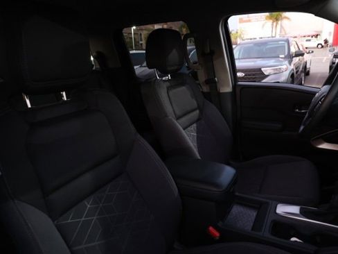 New 2025 Nissan Frontier SV image 20