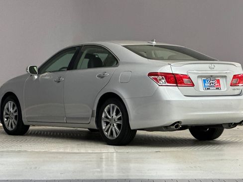 Used 2011 Lexus ES 350 FWD image 3
