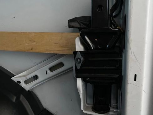 Used 2024 GMC Savana 2500 w/ Driver Convenience Package image 14