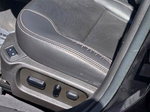 Certified 2019 Ford Taurus Limited AWD/4WD image 23