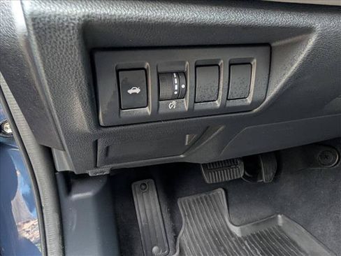 Used 2025 Subaru Legacy Limited AWD/4WD image 33