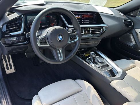 Used 2020 BMW Z4 sDrive30i w/ Executive Package RWD image 14
