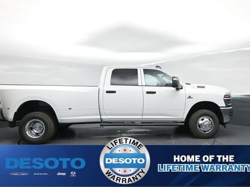 New 2026 RAM 3500 Tradesman image 9