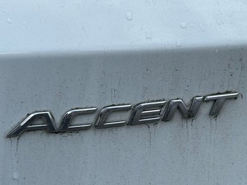 Used 2017 Hyundai Accent SE image 10