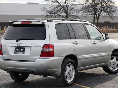 Used 2005 Toyota Highlander Limited AWD/4WD image 23