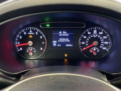 Used 2020 Kia Sorento FWD V6 image 26