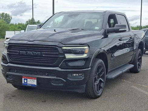 Used 2021 RAM 1500 Laramie AWD/4WD image 5
