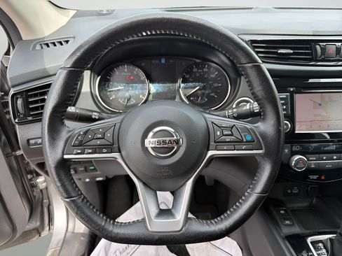 Used 2022 Nissan Rogue Sport SL AWD/4WD image 29