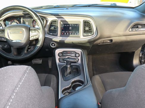 Used 2022 Dodge Challenger GT w/ Blacktop Package image 10