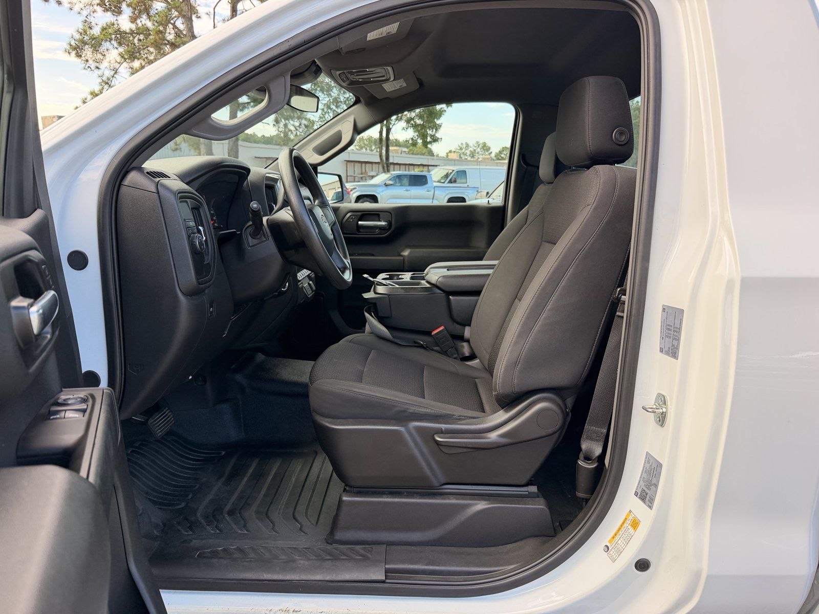 Used 2025 Chevrolet Silverado 1500 W/T RWD image 14