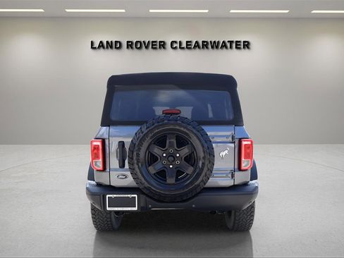 Used 2022 Ford Bronco Black Diamond image 4