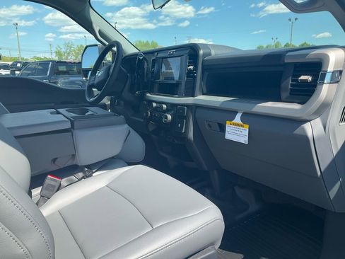New 2026 Ford F250 XL AWD/4WD image 11