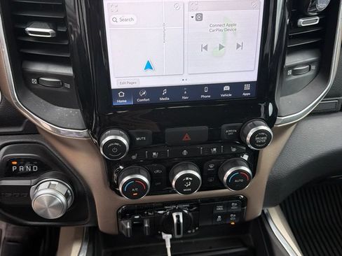 Used 2022 RAM 1500 Laramie RWD image 8