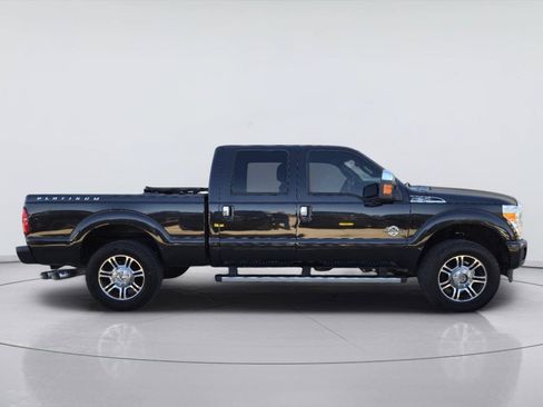 Used 2015 Ford F250 Platinum w/ FX4 Off-Road Package AWD/4WD image 6