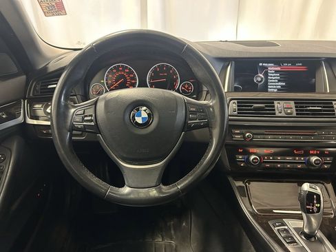 Used 2015 BMW 528i xDrive Sedan image 3