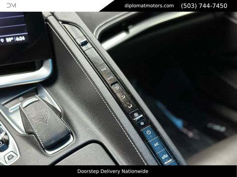 Used 2022 Chevrolet Corvette Stingray Coupe w/ Z51 Performance Package image 26