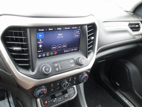 Used 2023 GMC Acadia Denali w/ Denali Ultimate Package image 30