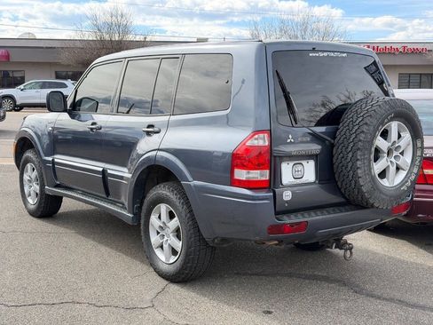 Used 2006 Mitsubishi Montero Limited AWD/4WD image 10