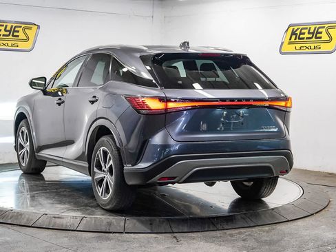 Used 2024 Lexus RX 350 Premium w/ Accessory Package (Z1) FWD image 2