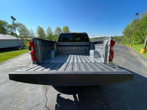 Certified 2023 Chevrolet Silverado 1500 LT AWD/4WD image 19
