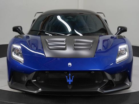 Used 2025 Maserati MC20 GT2 Stradale RWD image 10