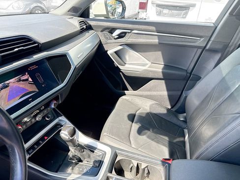 Used 2021 Audi Q3 2.0T Premium image 26