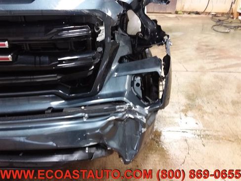 Used 2019 GMC Sierra 1500 Elevation w/ Elevation Value Package image 19