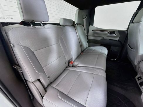 Used 2023 Chevrolet Silverado 1500 LT RWD image 27