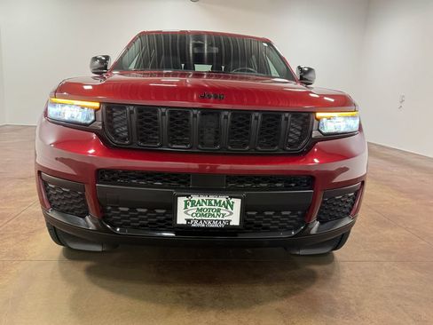 Used 2023 Jeep Grand Cherokee L Laredo AWD/4WD image 40