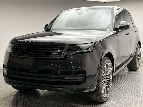 New 2026 Land Rover Range Rover SE image 1