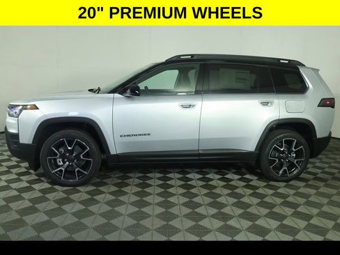 New 2026 Jeep Cherokee Overland AWD/4WD image 8