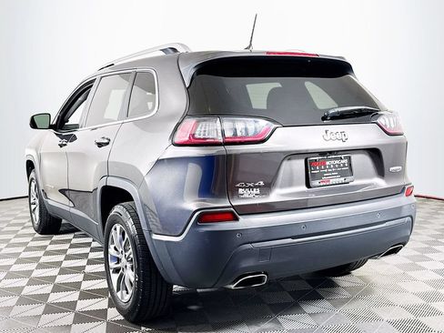 Used 2019 Jeep Cherokee Latitude Plus w/ Comfort/Convenience Group AWD/4WD image 5