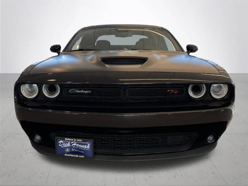 Used 2017 Dodge Challenger R/T w/ Quick Order Package 28P T/A RWD image 3