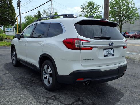 Certified 2025 Subaru Ascent Premium AWD/4WD image 2