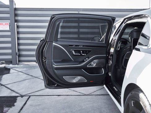 Used 2023 Mercedes-Benz Maybach S 680 4MATIC image 25