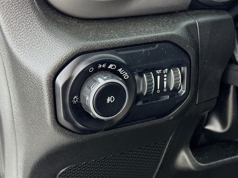 Used 2022 Jeep Wrangler Unlimited Sport AWD/4WD image 12