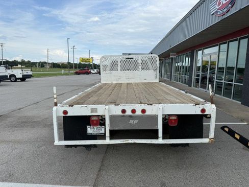 Used 2015 Ford F550 4x4 Regular Cab Super Duty image 10