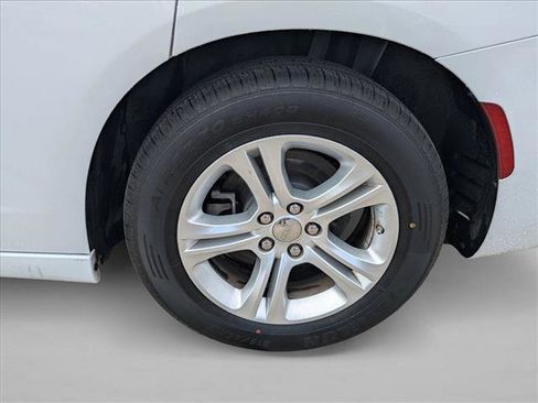 Used 2023 Dodge Charger SXT RWD image 8