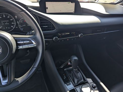 Used 2023 MAZDA MAZDA3 s image 10