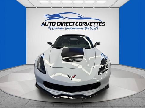 Used 2018 Chevrolet Corvette Z06 w/ Carbon 65 Edition RWD image 2
