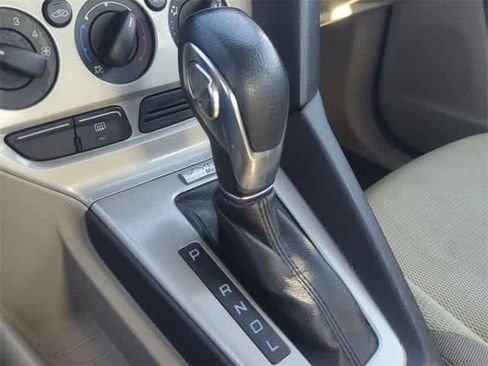 Used 2013 Ford Focus SE image 30