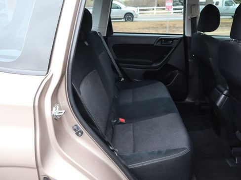 Used 2015 Subaru Forester 2.5i image 21