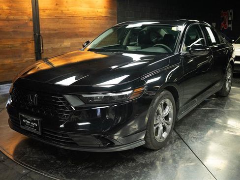 Used 2024 Honda Accord EX image 2